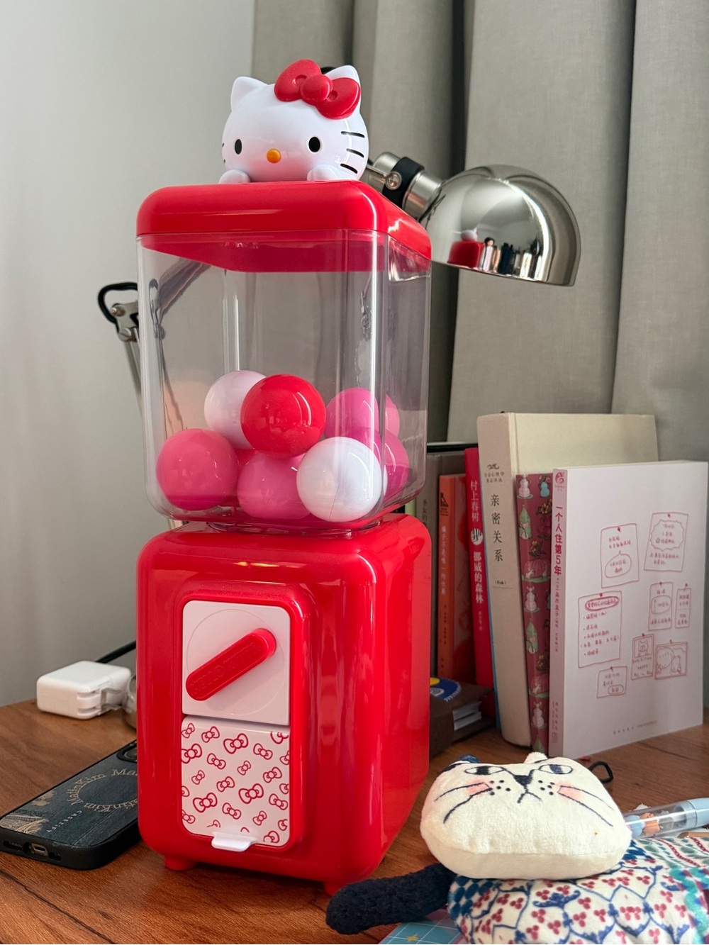 Hello Kitty Red and Pink Mini Gumball Dispenser Toy